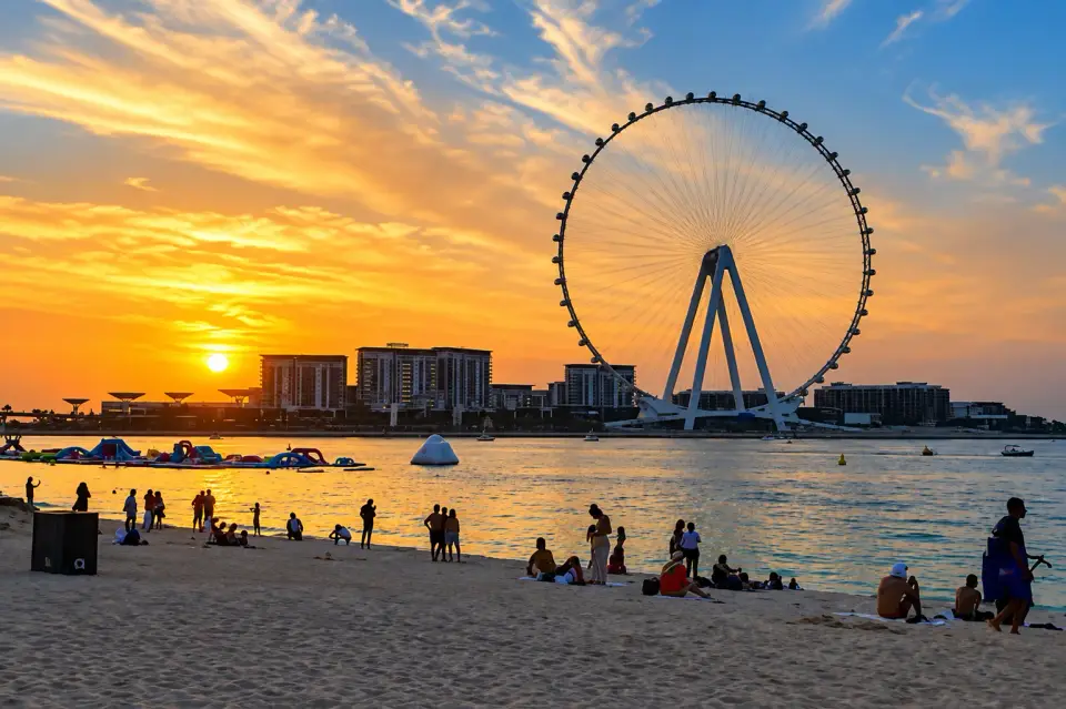 UAE Feels First Autumn Chill as Temperatures Hit 18.6°C