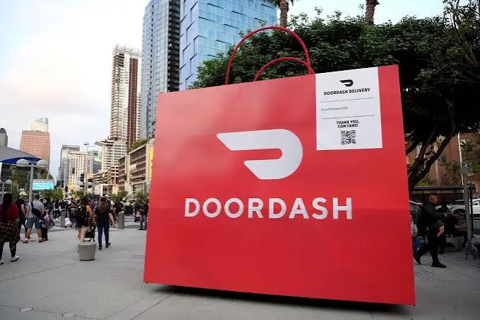 DoorDash Acquires Instacart in $17bn Grocery Deal