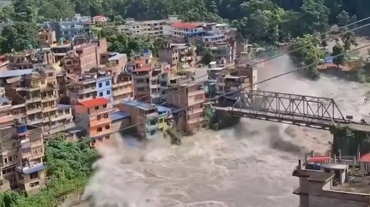 24 Canadians Among Hundreds Missing After Deadly Nepal Floods