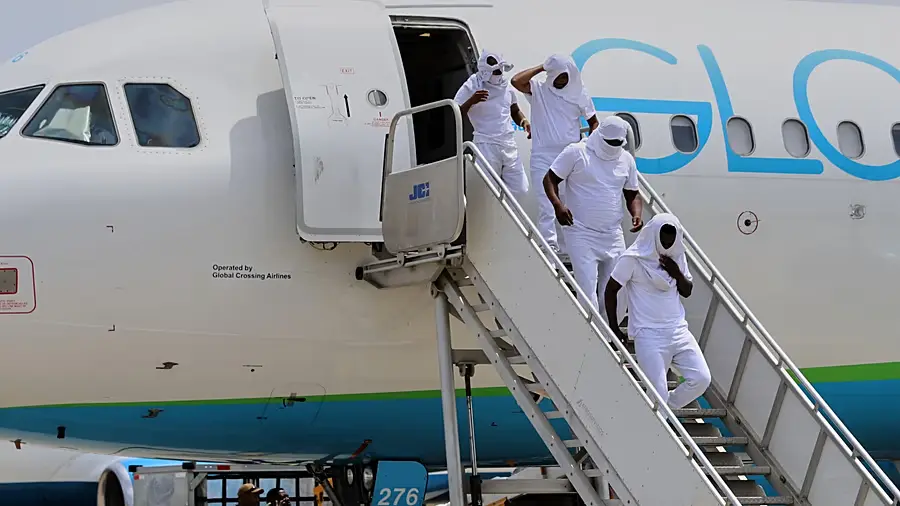 US Deports Dozens to Haiti as Migrants Return to an Unfamiliar Country