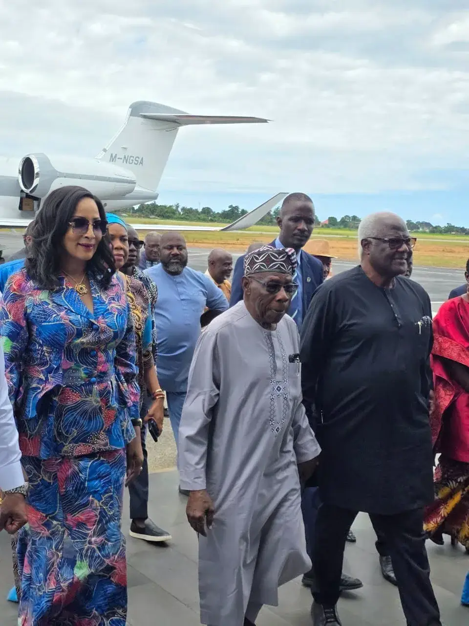Former Sierra Leone President Koroma Returns Home Under Nigerian Escort