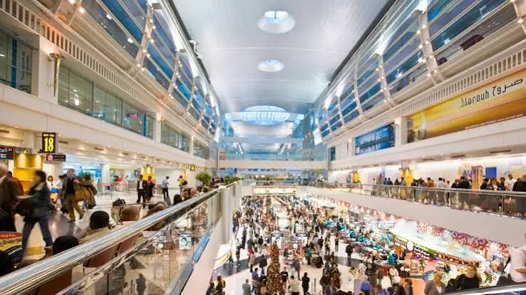 Dubai Airport Launches 12-Second Mobile Immigration Service