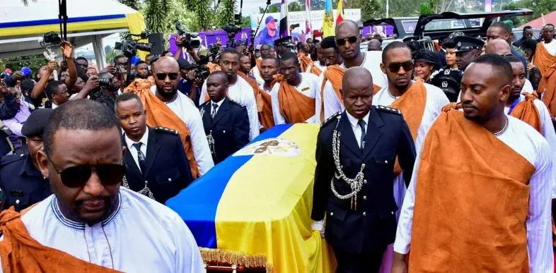 King Oyo Buried as Tooro Kingdom Faces Succession Dispute