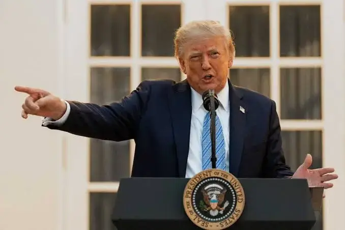 Trump Says CNN, MS NOW and Politico Are Banned From the White House