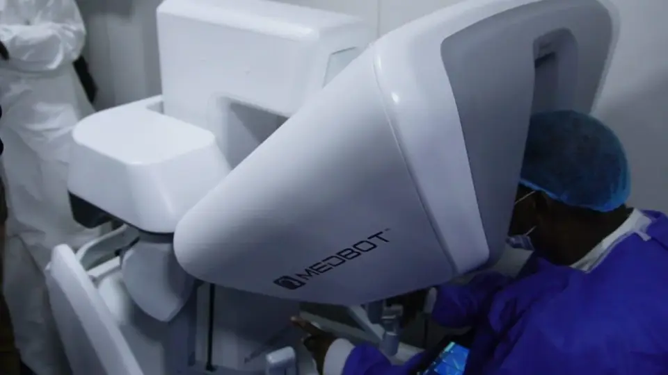Nigeria Records First Tele-Robotic Surgery as Doctors Remove Cancerous Kidney Tumour
