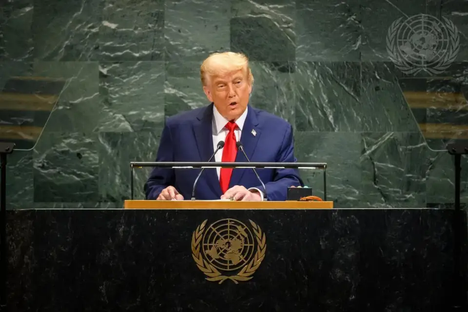 Trump Tells UN Iran Must Choose Between a Deal or “Annihilation”
