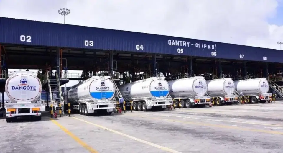 Dangote Refinery Cuts Petrol Price to ₦1,325 Per Litre