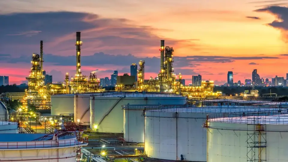 Oil Prices Slide After Trump Signals Progress in Iran Talks