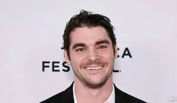 Hollywood Mourns RJ Mitte as ‘Breaking Bad’ Star Dies at 34