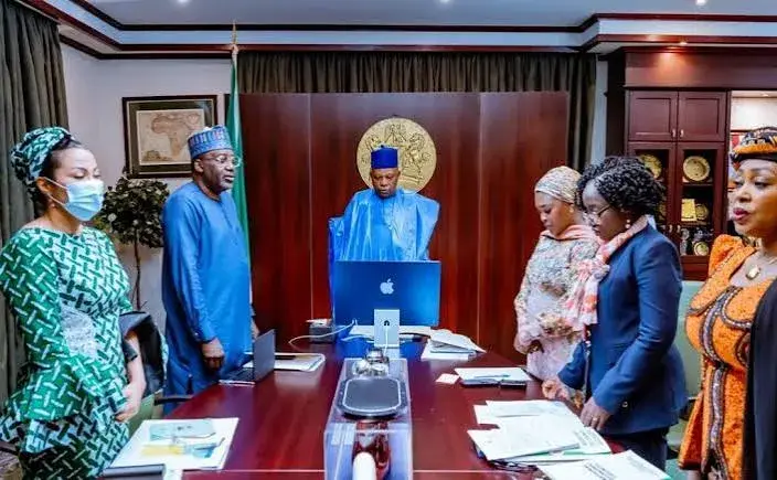 Nigeria Unveils 90-Day Cost-of-Living Plan, Pushes to Expand Gas Supply