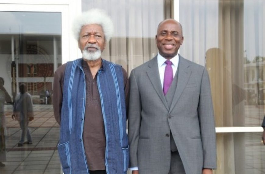“I Admire Amaechi for Not Stepping Down for Tinubu During APC Primary”,Prof. Wole Soyinka Speaks Out